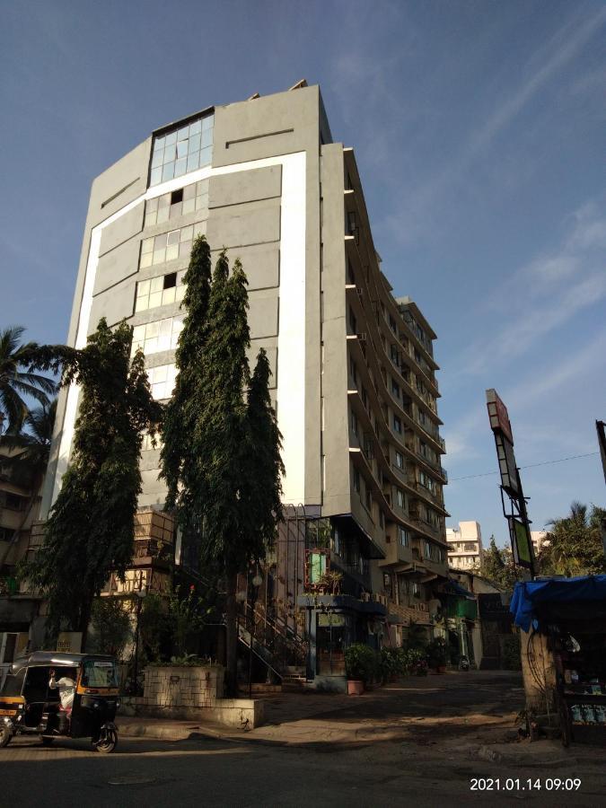 Kings International Juhu Hotel Mumbai Exterior photo